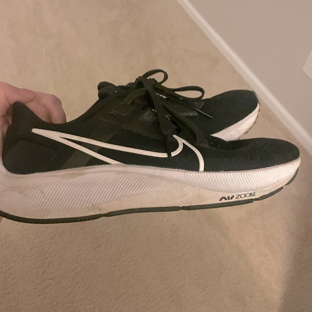 Nike Air Zoom Pegasus 38 Sneakers